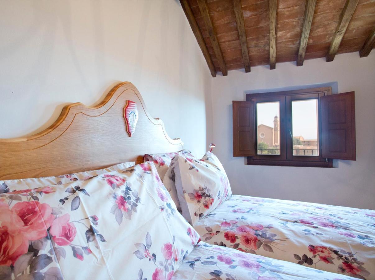 Residenza D'Epoca Palazzo Piccolomini Apartment เซียนา ภายนอก รูปภาพ