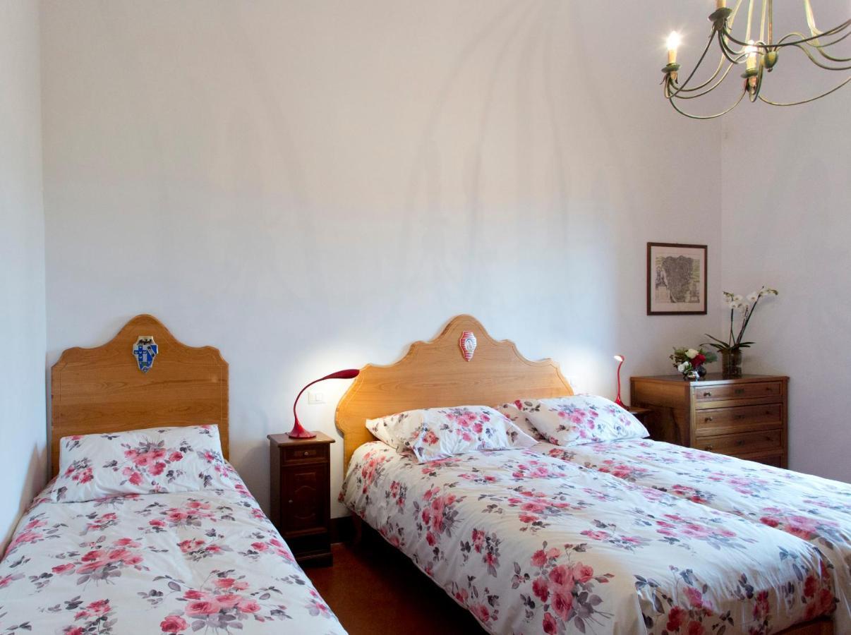 Residenza D'Epoca Palazzo Piccolomini Apartment เซียนา ภายนอก รูปภาพ