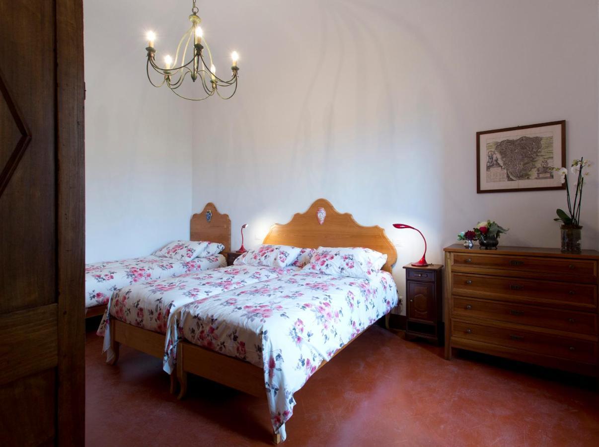 Residenza D'Epoca Palazzo Piccolomini Apartment เซียนา ภายนอก รูปภาพ