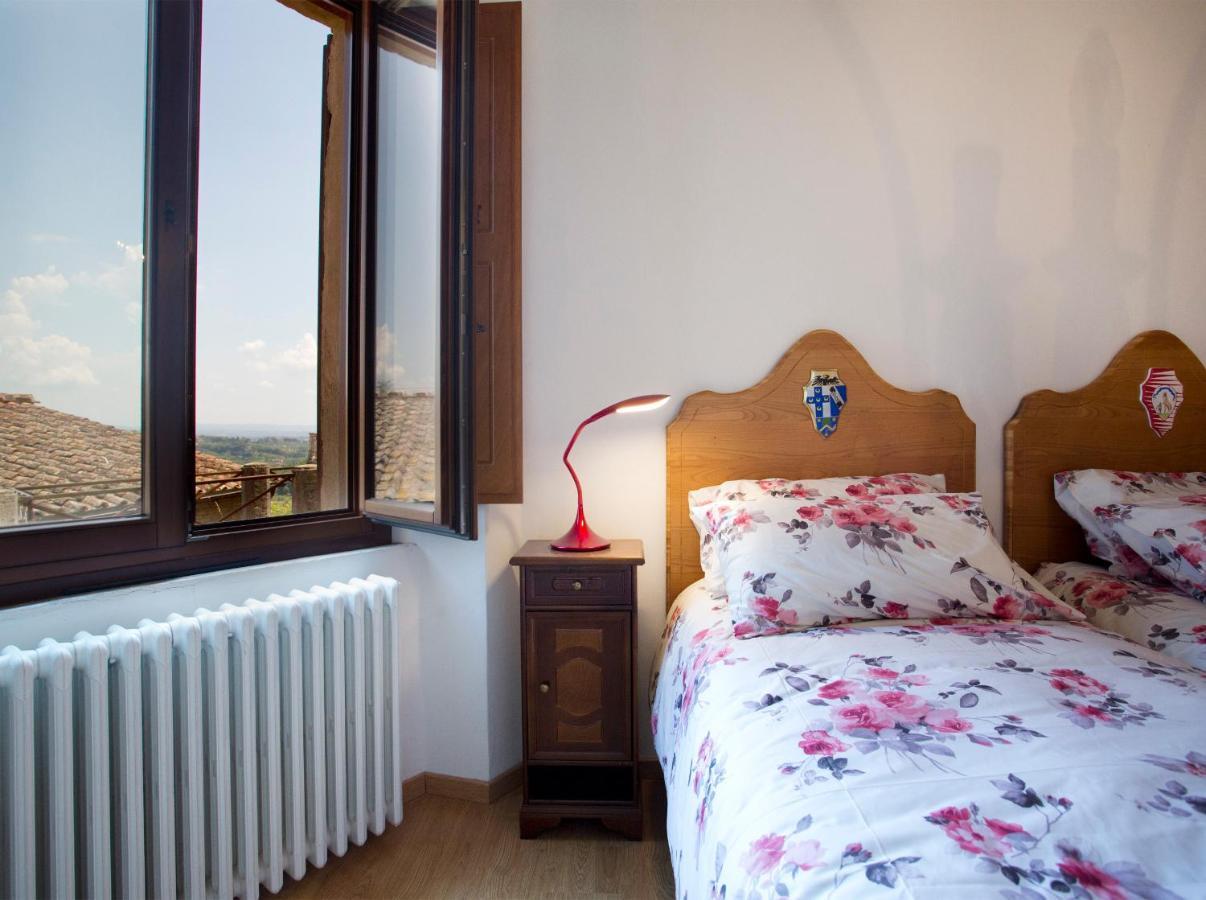 Residenza D'Epoca Palazzo Piccolomini Apartment เซียนา ภายนอก รูปภาพ